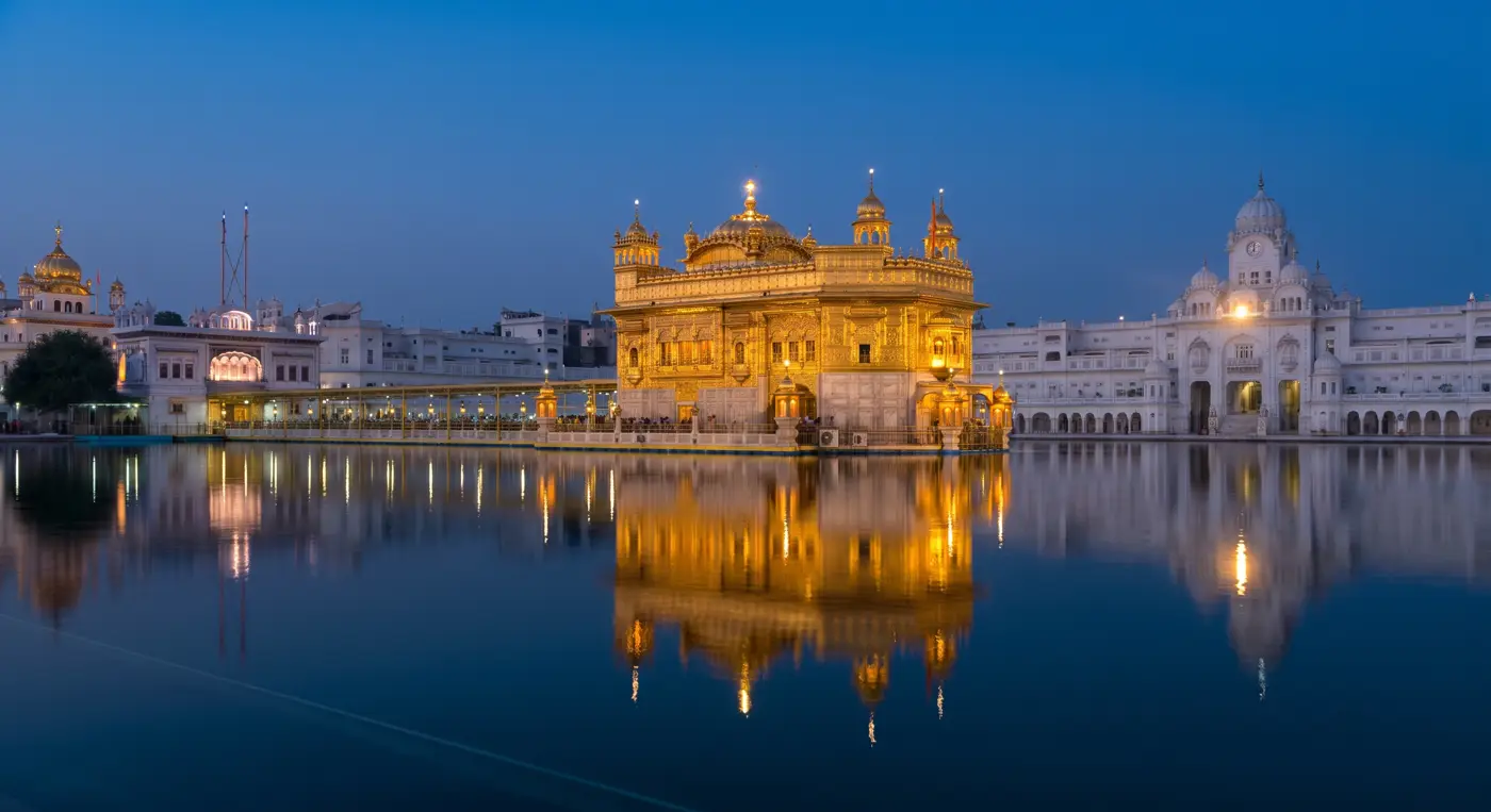 Amritsar — Golden Temple & Wagah